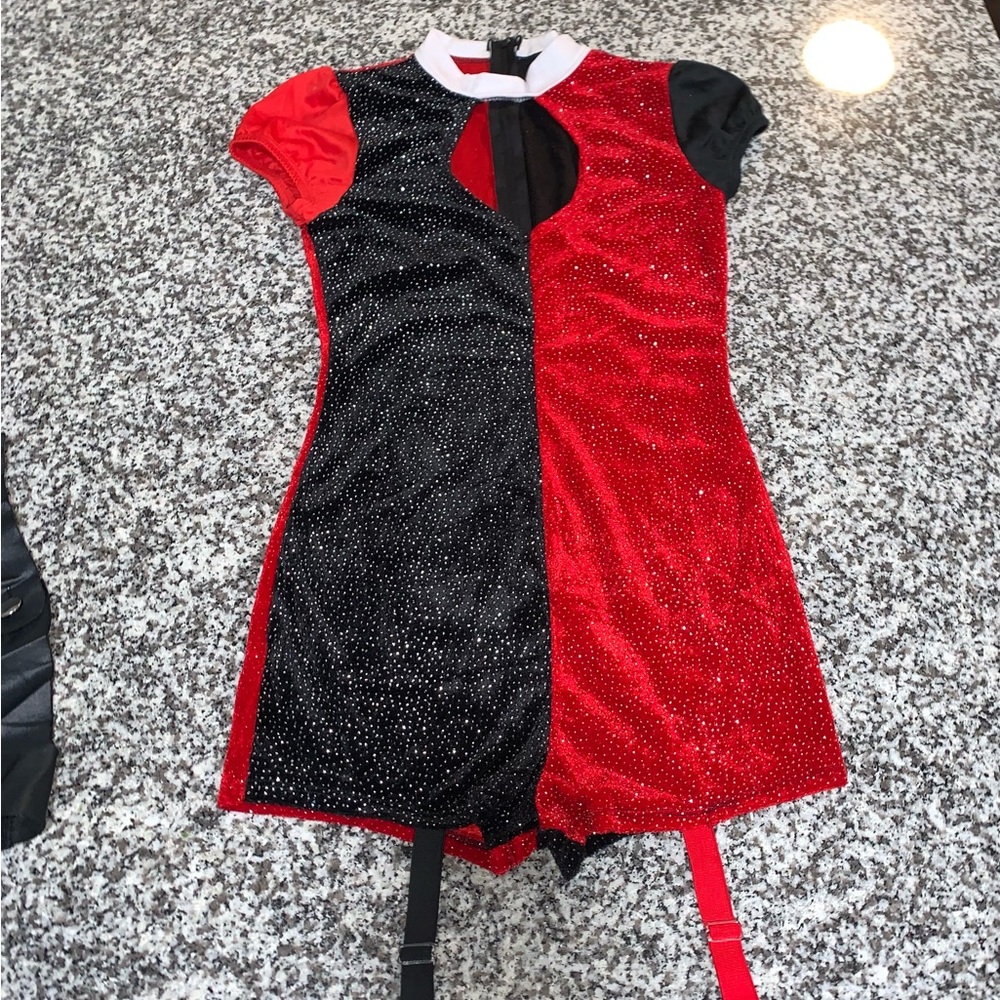 Woman’s black and red joker 🎃 Halloween costume.